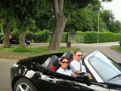 Cabrio an der Schlosswand